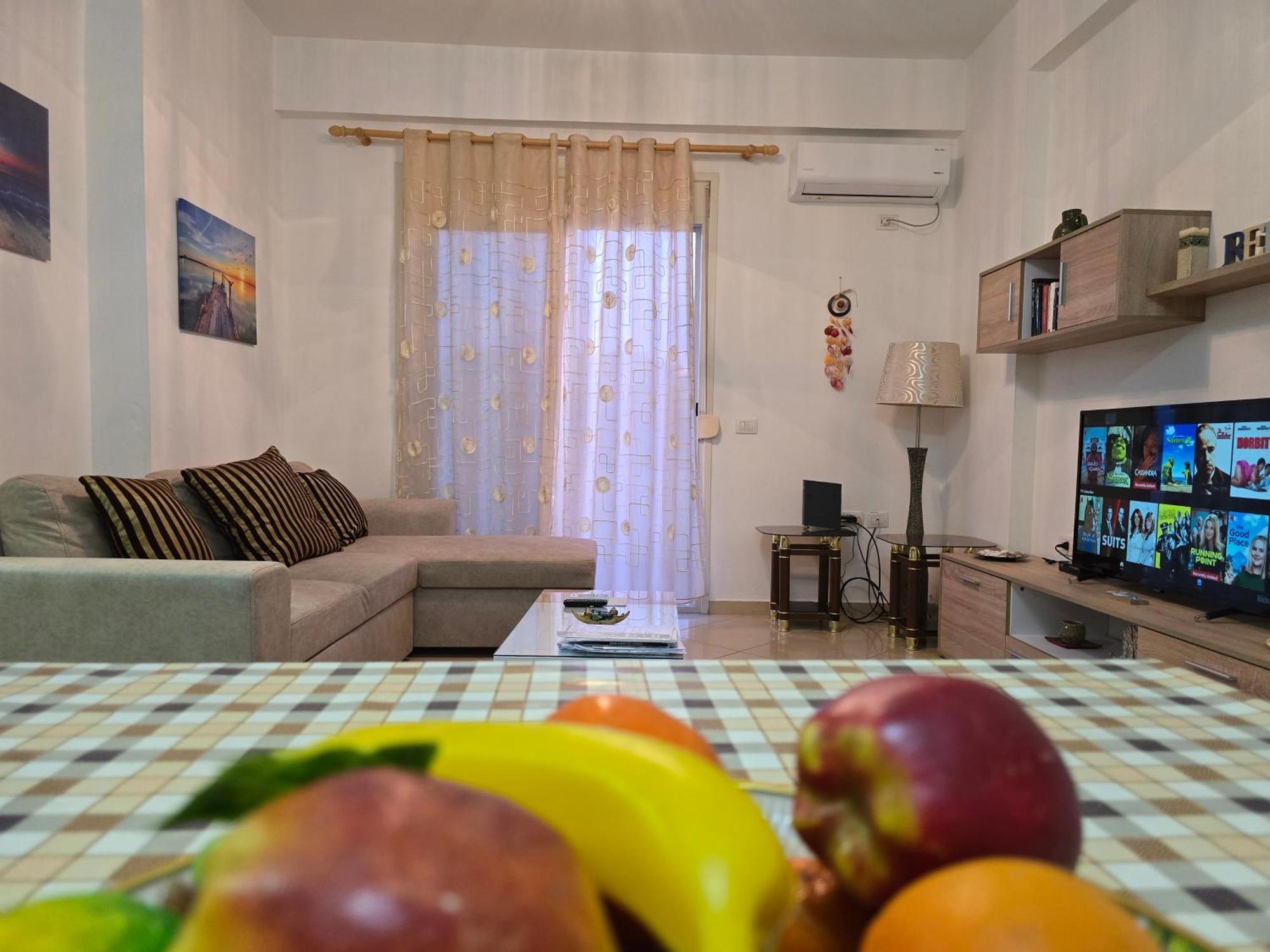 Modern , Quiet , Family Friendly & Fully Furnished Apartment فلورا المظهر الخارجي الصورة